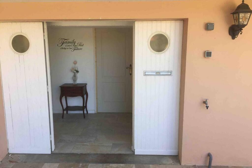 Peaceful 3 bedroom 8 person independent apartment La Digne-d'Amont Exterior foto